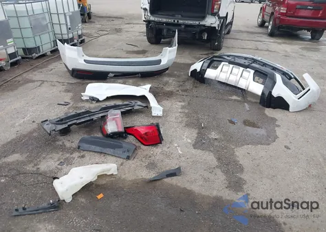 2021 Chevrolet Tahoe 4Wd Z71 z USA, uszkodzony, nr VIN 1GNSKPKD8MR292291